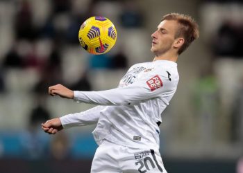 Агент Кучаева сообщил, что полузащитник ЦСКА, вероятно, пропустит матч с «Пари НН»