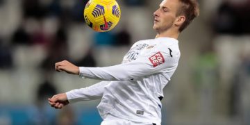 Агент Кучаева сообщил, что полузащитник ЦСКА, вероятно, пропустит матч с «Пари НН»