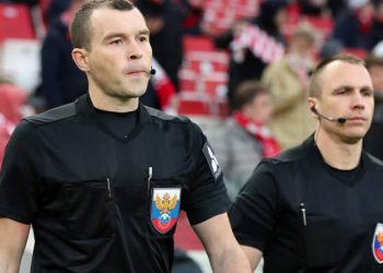 Арбитр Федотов назвал дичью работу судьи Любимова на матче «Крылья Советов» – «Ростов»