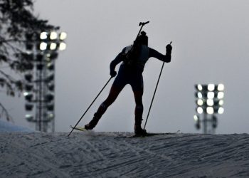 Арест бывшего президента СБР Кравцова продлили до 1 марта