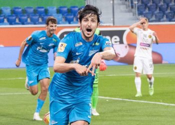 Азмун рассказал о самочувствии после травмы