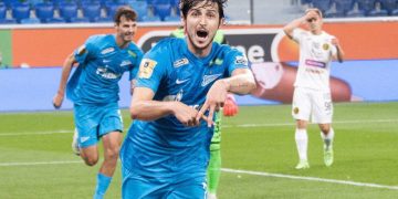 Азмун рассказал о самочувствии после травмы