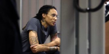 Байден велел добиваться улучшения условий содержания Грайнер