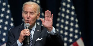 Байден заявил, что США скоро «освободят Иран»