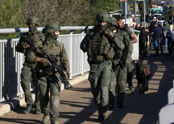 Число пострадавших в двух терактах в Иерусалиме выросло до 18