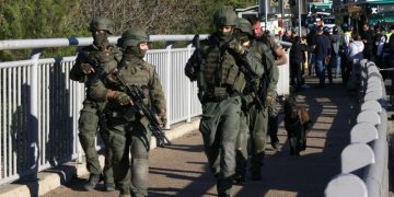 Число пострадавших в двух терактах в Иерусалиме выросло до 18