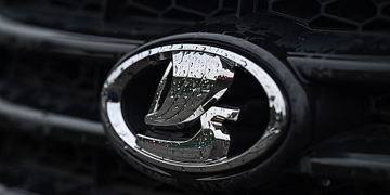 «АвтоВАЗу» разрешили купить российский банк альянса Renault-Nissan