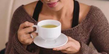 Дерматолог уверяет в омолаживающих свойствах одного горячего напитка