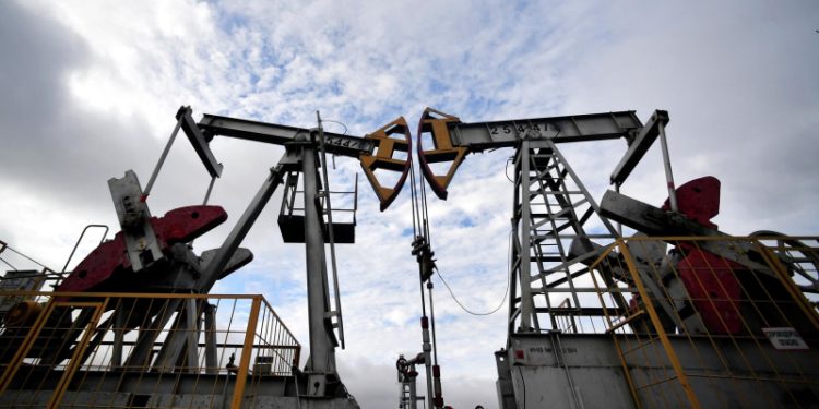 «Дырявый потолок»: эксперт оценил инициативу Запада против российской нефти