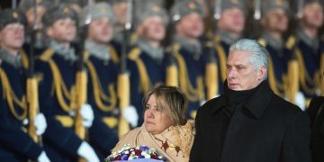 Эксперт прокомментировал визит лидера Кубы в Россию