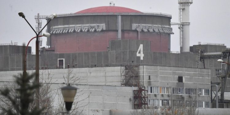 «Энергоатом» заявил, что Запорожская АЭС запитана от энергосистемы Украины