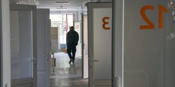 Источник рассказал об испытании Киевом в ЛНР наркосодержащих анальгетиков