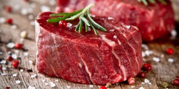 Как разморозить мясо за 10 минут: простой, но рабочий метод