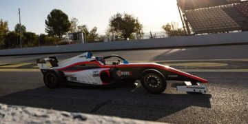 Кирилл Смаль двумя подиумами завершил сезон испанской Формулы-4