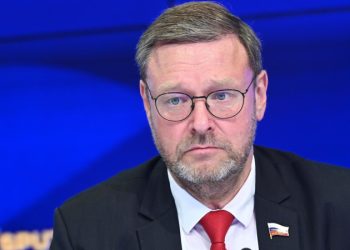 Косачев раскритиковал Столтенберга за слова про военную помощь Украине