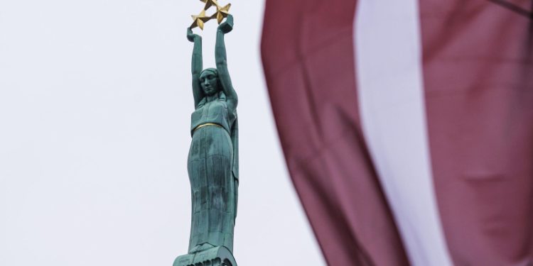 Латвия продлила режим чрезвычайной ситуации на границе с Белоруссией