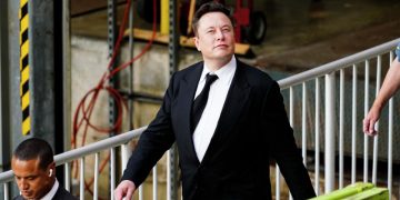 Маск назвал реформы Twitter битвой за будущее цивилизации