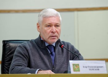 Мэр Харькова сообщил об обстреле Индустриального района города