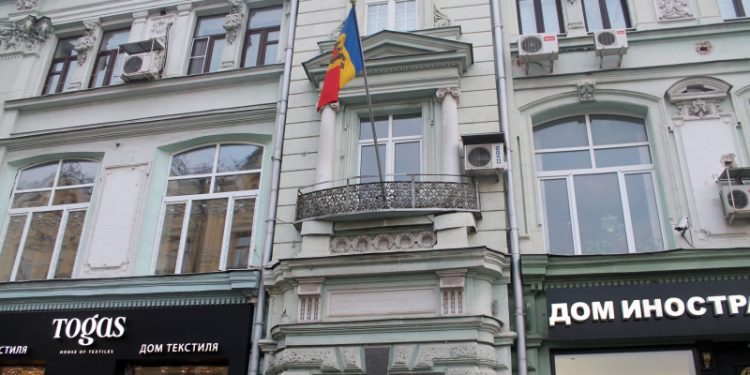МИД Молдавии принял к сведению решение России о высылке своего дипломата