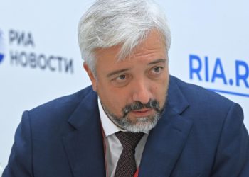 Отнять Русские дома по резолюции ООН о репарациях нельзя, заявил Примаков