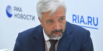 Отнять Русские дома по резолюции ООН о репарациях нельзя, заявил Примаков