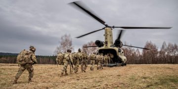 Польша втягивает НАТО в конфликт на Украине