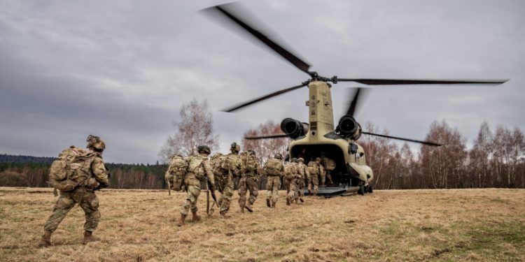 Польша втягивает НАТО в конфликт на Украине