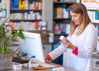 Препарат «МИР 19» будет стоить в аптеках около 1000 рублей