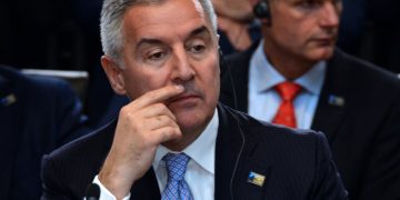 Президент Черногории выразил опасение, что Россия займет место СССР