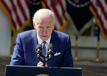 СМИ: более двух третей проголосовавших в США не желают переизбрания Байдена