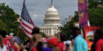 СМИ: разведка США считает, что ОАЭ пытались вмешиваться в политику Штатов