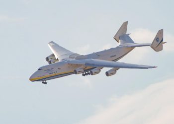 СМИ: Украина строит новый крупнейший в мире грузовой самолет «Мрия»