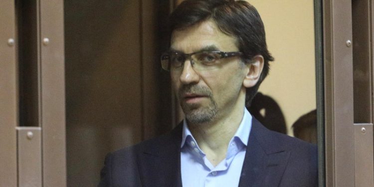 Суд не стал привлекать Абызова к ответственности по долгам «Группы Е4»