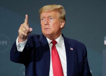 Трамп подал в суд на комитет палаты представителей