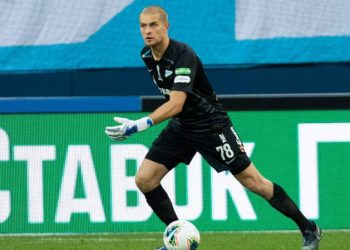 Трансфер вратаря «Зенита» в шведский клуб сорвался по политическим причинам