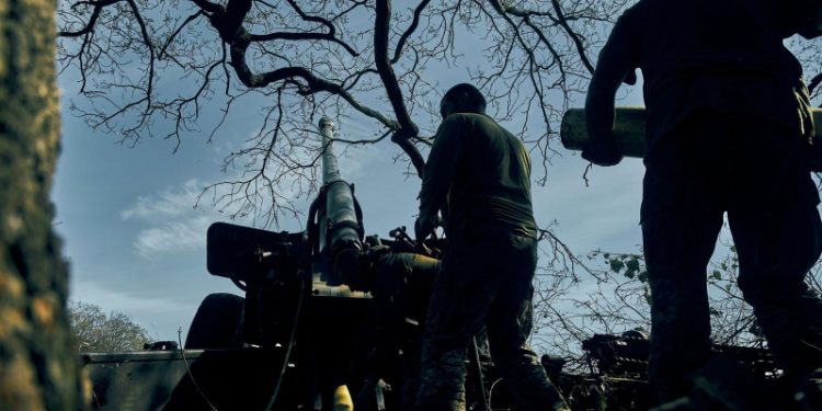 Украинские войска выпустили по Каштановому в ДНР четыре ракеты из «Града»