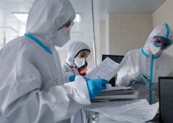 В России выявили 6,1 тысячи новых случаев COVID-19 за сутки