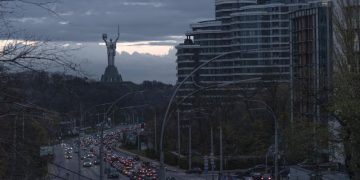 Воздушную тревогу объявили на всей территории Украины