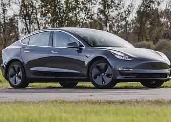 Автопроизводители теряют уверенность в успехе электрокаров