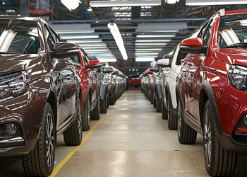 В России заканчиваются новые иномарки