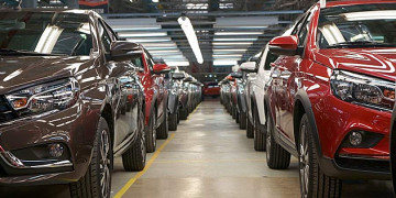 В России заканчиваются новые иномарки