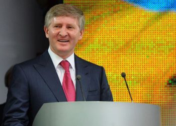 Ахметов назвал действия Зеленского против олигархов захватом власти