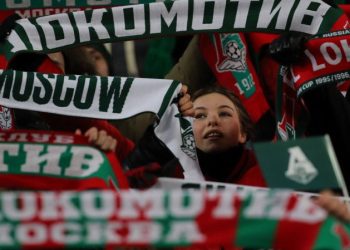 Актер Баринов не будет ходить на футбол из-за Fan ID