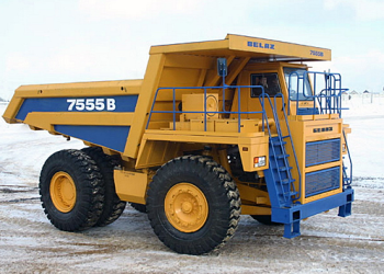 БелАЗ установит на самосвал российский дизель от тепловоза