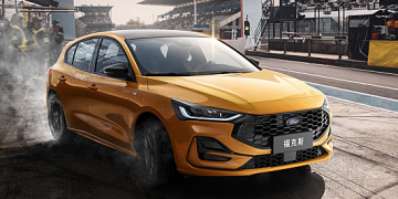 В России начали продавать новые Ford Focus из Китая