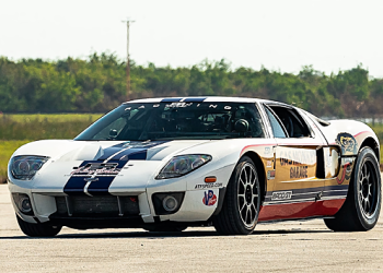 500 км/ч: самым быстрым автомобилем в мире стал Ford