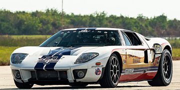 500 км/ч: самым быстрым автомобилем в мире стал Ford