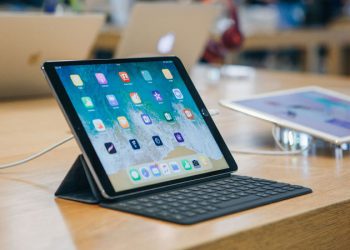CNBC: Apple планирует перенести производство iPad из Китая