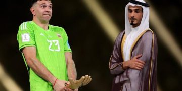 Эмери хочет продать Мартинеса из «Астон Виллы»