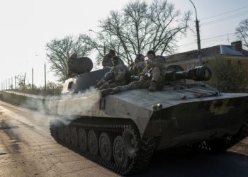 Киев перебросил дополнительные силы на Сватовское направление в Донбассе